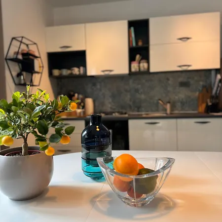 Apartman With A Terrace Forest Lullula Veprinac