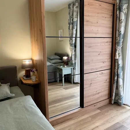 With A Terrace Forest Lullula Διαμέρισμα