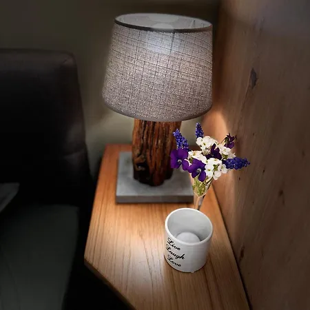 Apartman With A Terrace Forest Lullula *