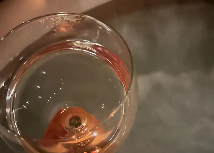 With A Terrace Forest Lullula * Veprinac