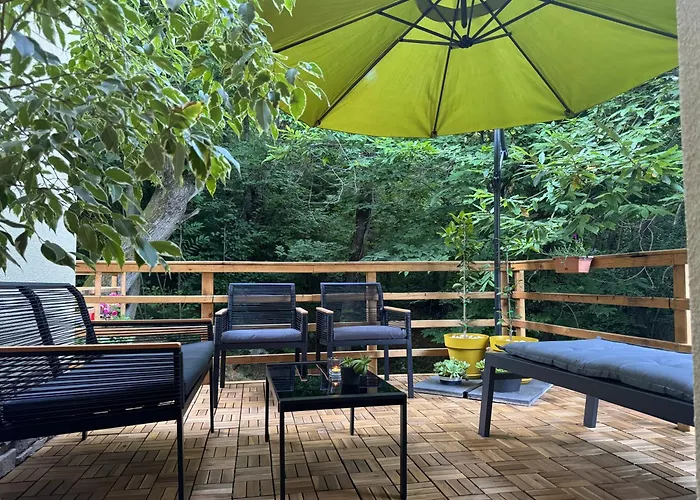 Apartment With A Terrace Forest Lullula