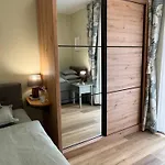 Forest Lullula Retreat Apartment