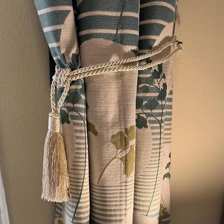 With A Terrace Forest Lullula *