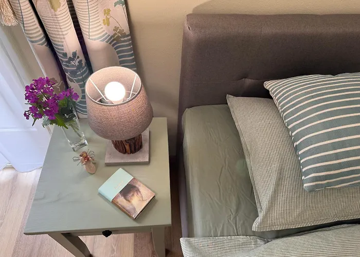 With A Terrace Forest Lullula